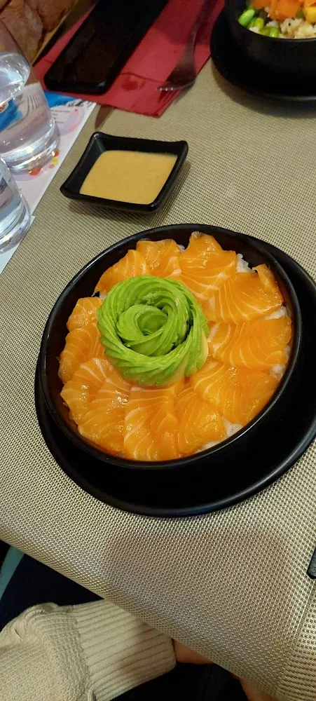 Chirashi Saumon Avocat